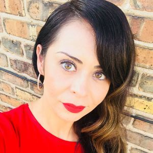 Meet your Posher, Beatriz